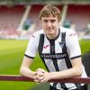 Iain Wilson signs for Dunfermline