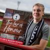 Lochhead signs new deal