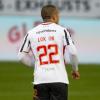 Lights put Leon`s debut out