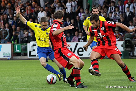 Paul Burns v St Mirren Paul Burns v St Mirren