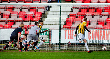 Dunfermline lose a second Dunfermline lose a second