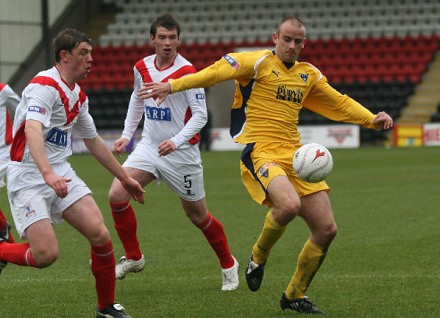 Graham Bayne v Airdrie United Graham Bayne v Airdrie United