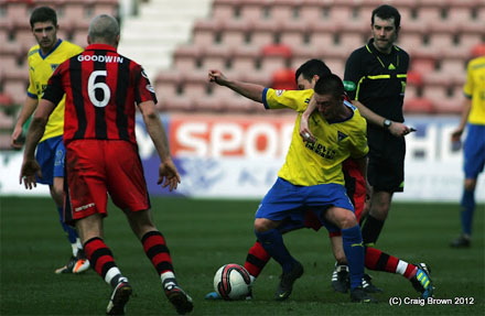 Joe Cardle v St Mirren Joe Cardle v St Mirren