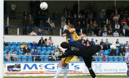 Andy Kirk and Ryan McWilliam clash Andy Kirk and Ryan McWilliam clash