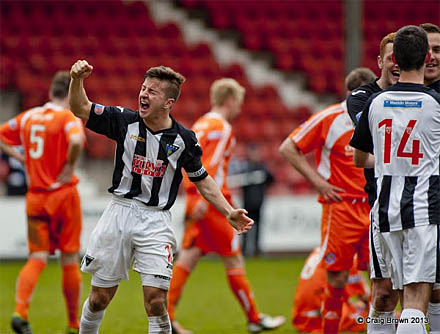 Dunfermlin?e Athletic v Forfar Athletic Irn Bru First Division Play Off East End Park 11 May 2013josh Falkingham celebrates husbands first goal (c) Craig Brown Dunfermlin?e Athletic v Forfar Athletic Irn Bru First Division Play Off East End Park 11 May 2013josh Falkingham celebrates husbands first goal (c) Craig Brown