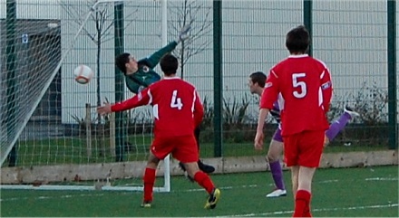 Jordan White heads in another 2-1