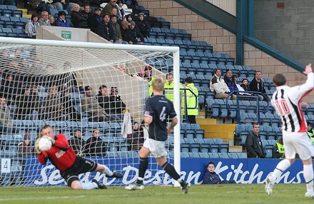 Dundee v Dunfermline 03/01/09 Dundee v Dunfermline 03/01/09