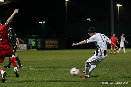 Joe Cardle v Stirling, the shot that Andy Kirk converted Joe Cardle v Stirling, the shot that Andy Kirk converted