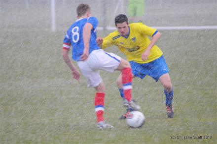 Andy Ritchie battles Rangers and the elements at Murray Park