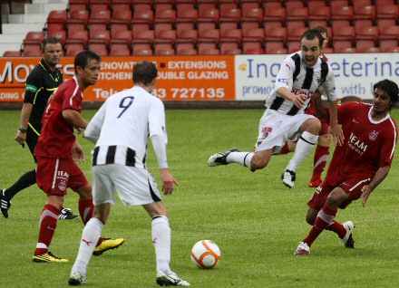 Nick Phinn v Aberdeen Nick Phinn v Aberdeen
