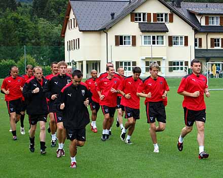 Austin McCann leads the training Austin McCann leads the training
