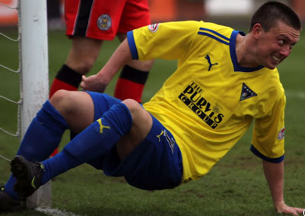 Joe Cardle v St Mirren Joe Cardle v St Mirren