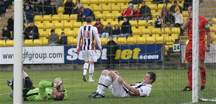 Injury to Scott Thomson and Roddy McKenzie Injury to Scott Thomson and Roddy McKenzie
