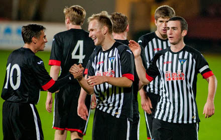 Scott Mercer celebrates a thid Pars goal