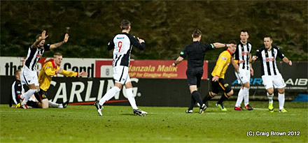 Partick Thistle are awarded a penalty Partick Thistle are awarded a penalty