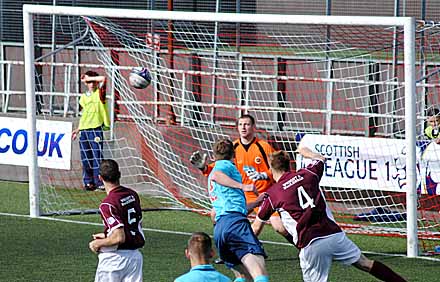 Stenhousemuir 4 Dunfermline 3, Allan Smith volleys home.