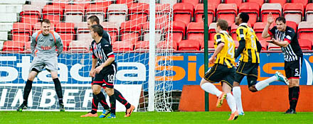 East Fife celebrate equaliser East Fife celebrate equaliser