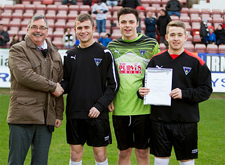 Bob Garmory with Dunfermlin?e High School's Scott Russell, Quinn Franklin and Ross Wright Bob Garmory with Dunfermlin?e High School's Scott Russell, Quinn Franklin and Ross Wright