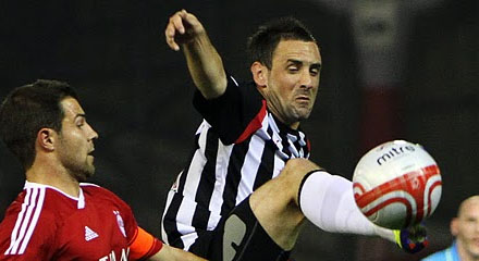 David Graham v Aberdeen David Graham v Aberdeen