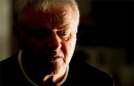 JIM JEFFERIES JIM JEFFERIES