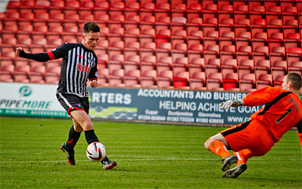 Dunfermline Athletic v Stenhousemuir SPFL League One East End Park 08 March 2014. Lawrence Shankland is dejected after Chris Smith saves from 1 on 1. CRAIG BROWN Dunfermline Athletic v Stenhousemuir SPFL League One East End Park 08 March 2014. Lawrence Shankland is dejected after Chris Smith saves from 1 on 1. CRAIG BROWN