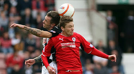 Jordan McMillan and Pat Clarke Jordan McMillan and Pat Clarke