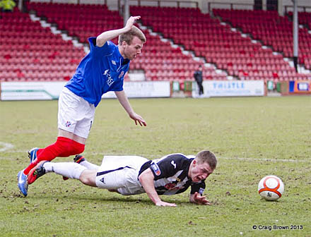 Allan Smith goes down under pressure from Kyle Miller Allan Smith goes down under pressure from Kyle Miller