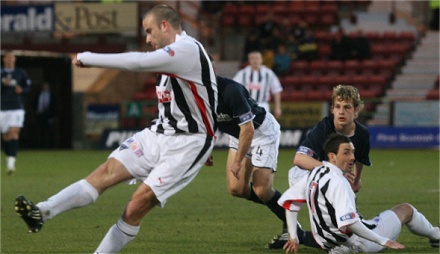 Graham Bayne v Dundee 31/03/09 Graham Bayne v Dundee 31/03/09