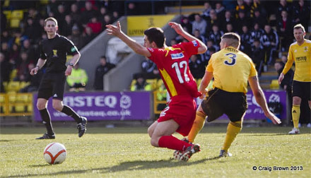 Shaun Byrne is taken down by Jason Talbot Shaun Byrne is taken down by Jason Talbot