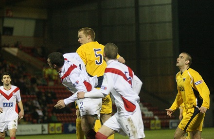 Bayne lines up to hit the winner Bayne lines up to hit the winner