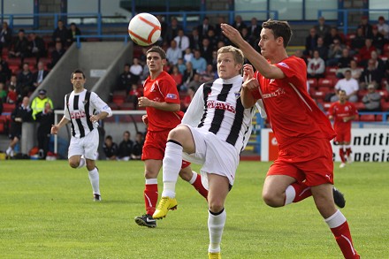 Willie Gibson v Stirling Albion Willie Gibson v Stirling Albion