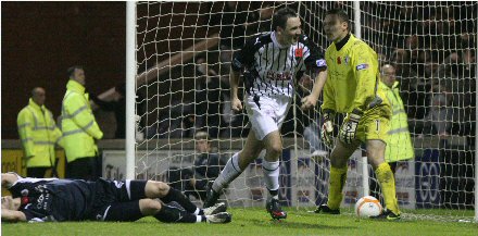 Raith Rovers v Dunfermline Raith Rovers v Dunfermline