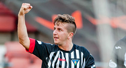Josh Falkingham celebrates Pars fourth goal v Ayr United Josh Falkingham celebrates Pars fourth goal v Ayr United