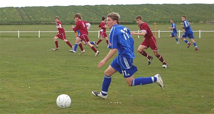 Ricky Hall makes a break v Arbroath 13/04/08 Ricky Hall makes a break v Arbroath 13/04/08