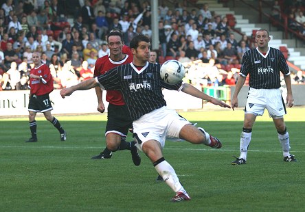 Stevie Crawford v St Mirren