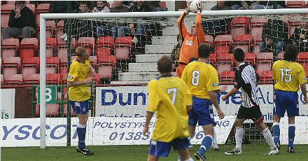 Greg Fleming save v Morton Greg Fleming save v Morton