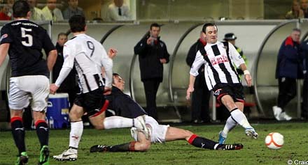 Dunfermline v Falkirk Dunfermline v Falkirk