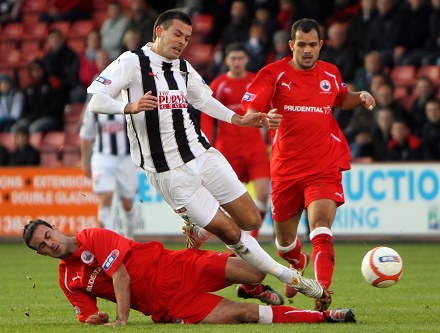 Steven Bell v Stirling Albion Steven Bell v Stirling Albion