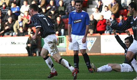 Dunfermline v Rangers, click for larger image Dunfermline v Rangers, click for larger image