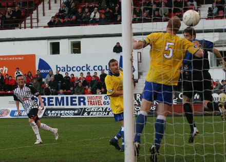 Joe Cardle scores v Morton 24.10.09 Joe Cardle scores v Morton 24.10.09