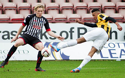 Nathan Austin shoots Nathan Austin shoots