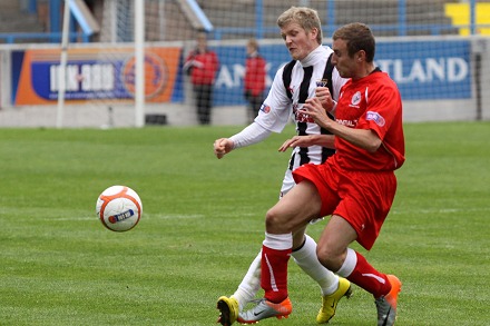 Willie Gibson v Stirling Albion Willie Gibson v Stirling Albion