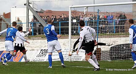 Cowdenbeath v Dunfermline Cowdenbeath v Dunfermline