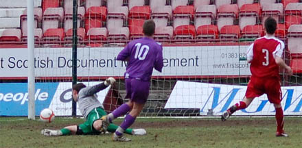 Steven Leslie nets his second v Ross County U19s