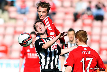 Mark Kerr v Aberdeen Mark Kerr v Aberdeen