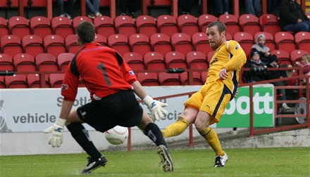 Goal: Andy Kirk Goal: Andy Kirk