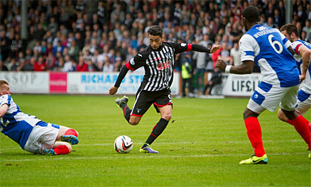 Faissal El Bakhtaoui v Cowdenbeath Faissal El Bakhtaoui v Cowdenbeath