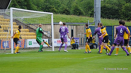 Martin Hardie heads in the Dunfermline goal at Livingston Martin Hardie heads in the Dunfermline goal at Livingston