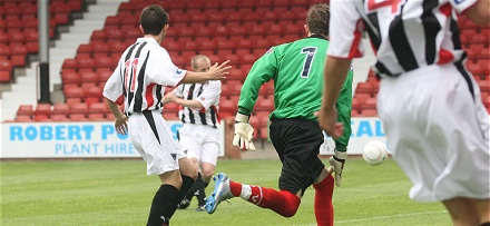 Alex Burke scores opener Alex Burke scores opener