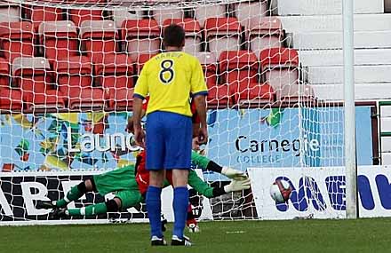 Dunfermline v St Mirren Dunfermline v St Mirren